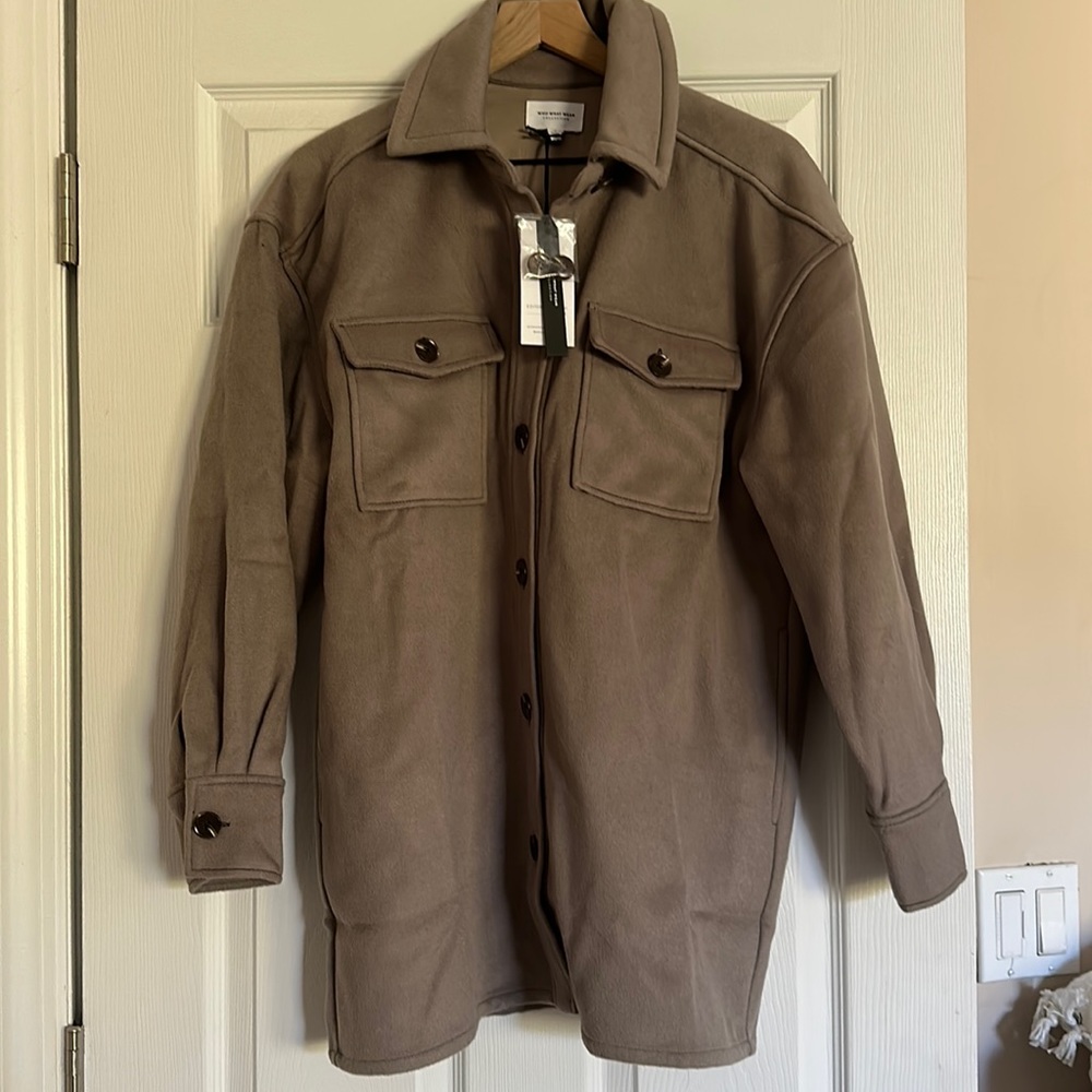 ✨ NWT ✨ WHO WHAT WEAR Collection Ana Shacket Size Small